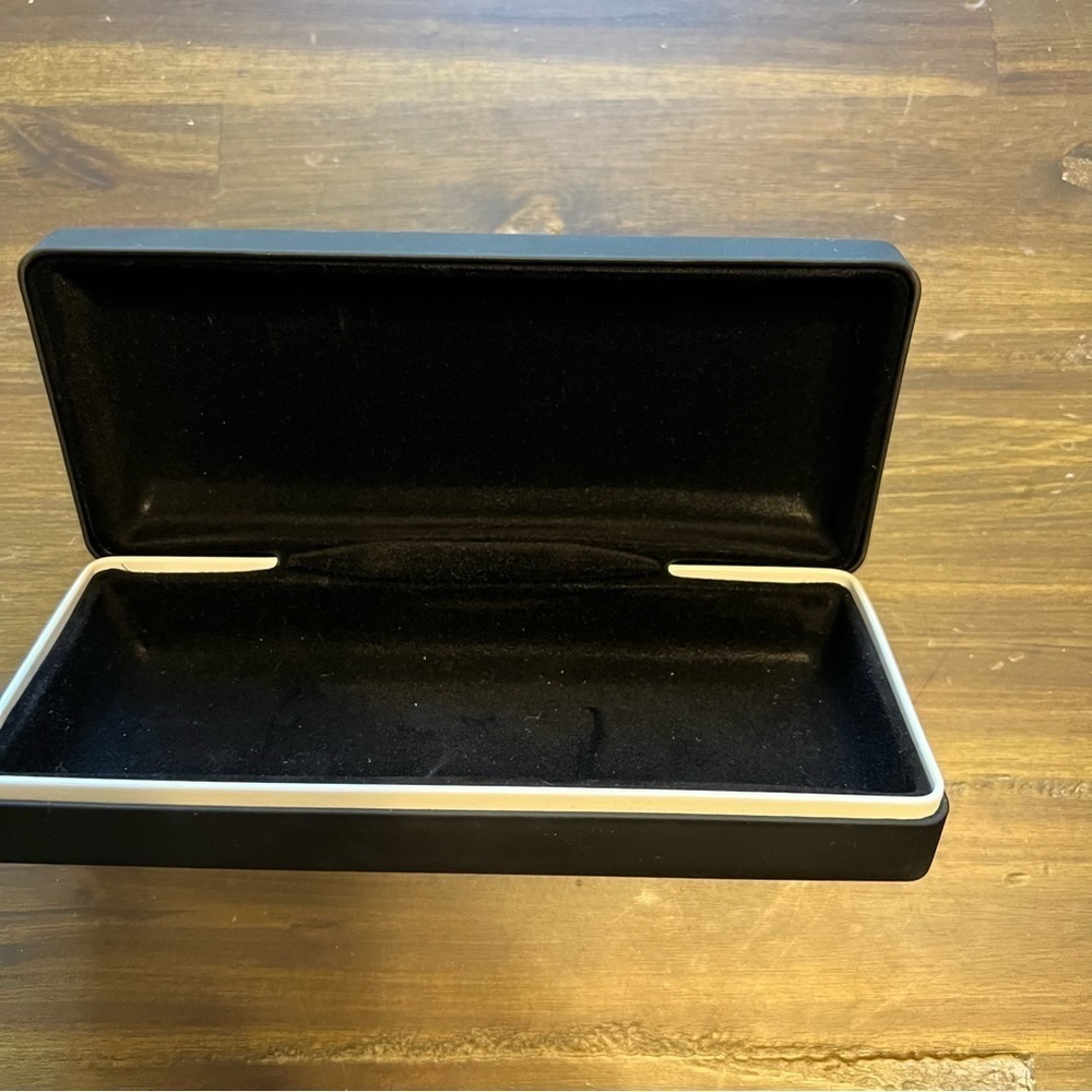 Givenchy Sunglasses Case - Picture 5 of 7